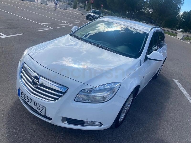 Usado Opel Insignia Excellence 130 CV (95 kW) 2013 Blanco Familiar