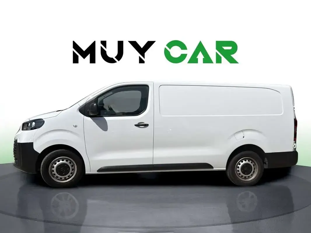 Usado Toyota Proace 144 CV (105 kW) 2024 Blanco Monovolumen