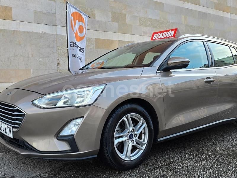 Usado Ford Focus Trend 120 CV (88 kW) 2019 Beige Familiar