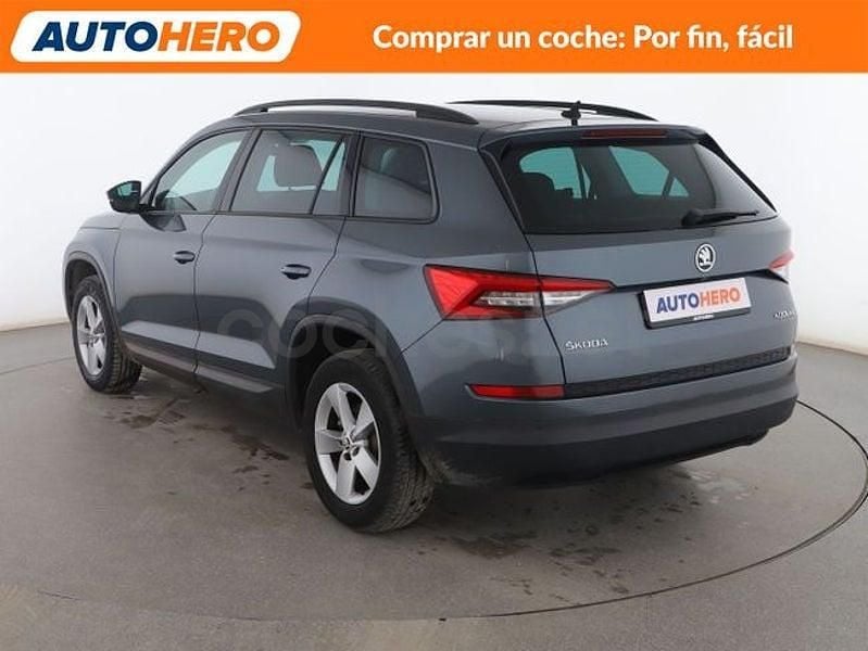 Usado Skoda Kodiaq Ambition 150 CV (110 kW) 2017 Gris / plata SUV