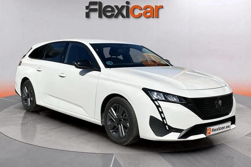 Blanco Usado 2022 Peugeot 308 S Familiar | 13.990 € (Buen precio) - Imagen 1/4