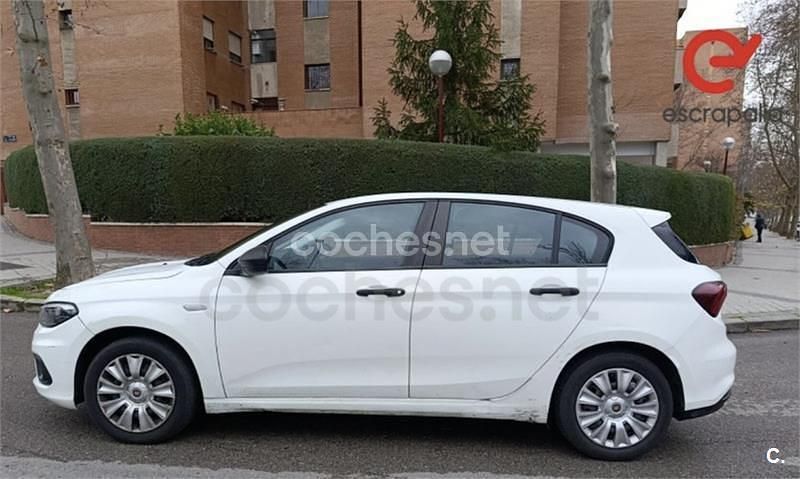 Usado Fiat Tipo Business 95 CV (69 kW) 2019 Blanco Familiar