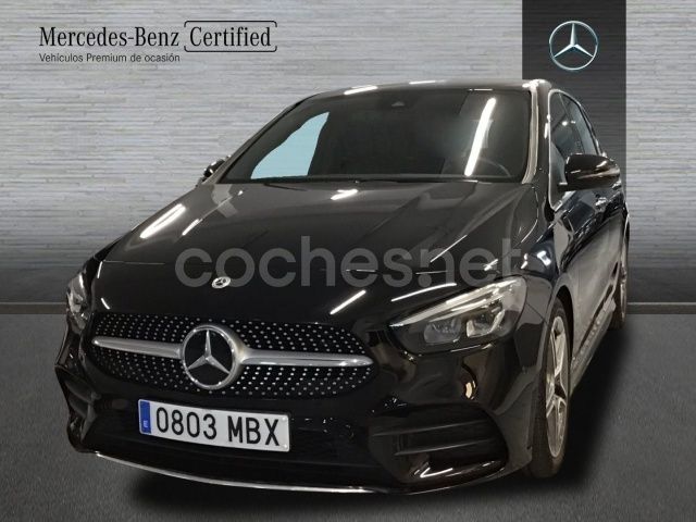Negro Usado 2022 Mercedes B180 Monovolumen | 30.900 € (Precio justo) - Imagen 1/4