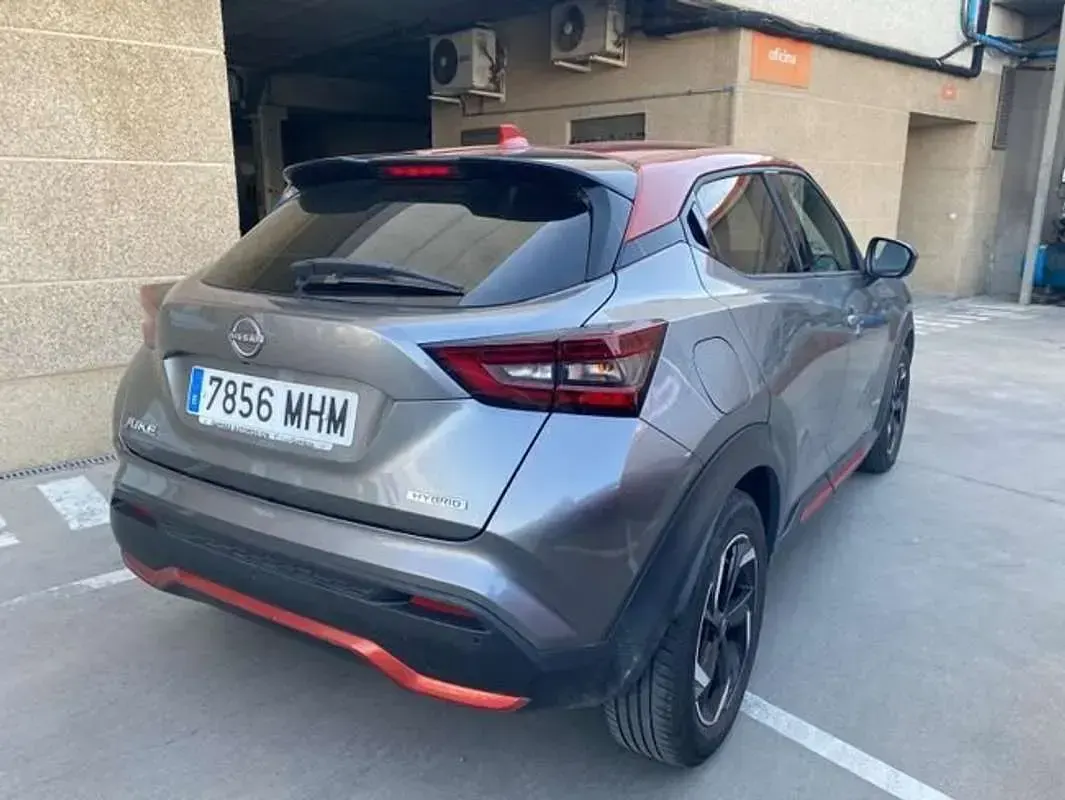 Usado Nissan Juke N-Connecta 143 CV (105 kW) 2023 Gris SUV