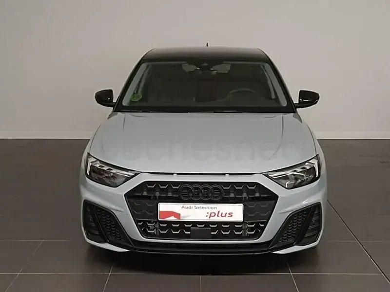 Usado Audi A1 Sportback 116 CV (85 kW) 2025 Gris / plata Utilitario