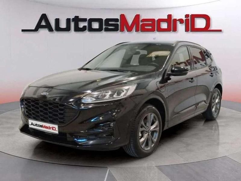 Usado Ford Kuga ST-Line 227 CV (166 kW) 2023 Negro SUV