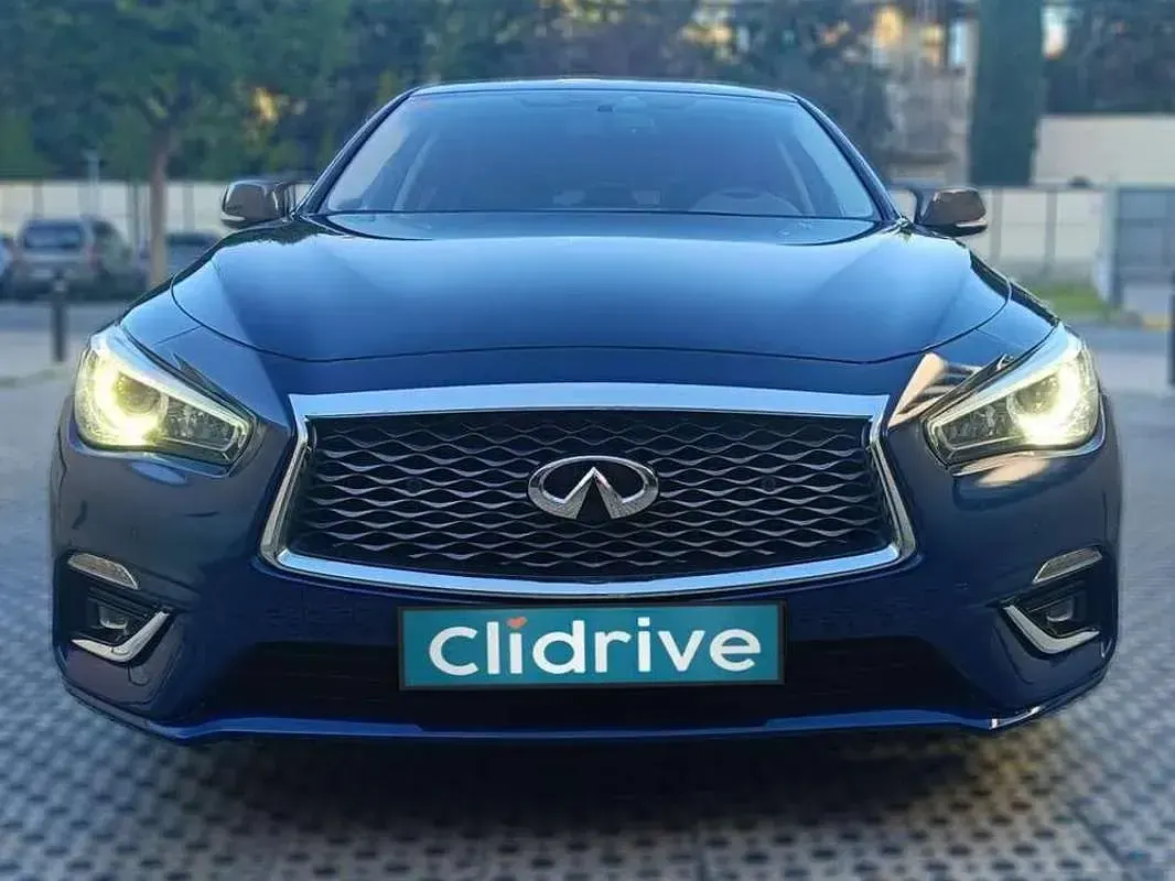 Usado Infiniti Q50 Sport Tech 364 CV (267 kW) 2019 Azul Berlina