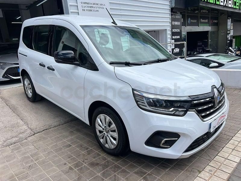 Usado Renault Kangoo 95 CV (69 kW) 2022 Blanco Monovolumen