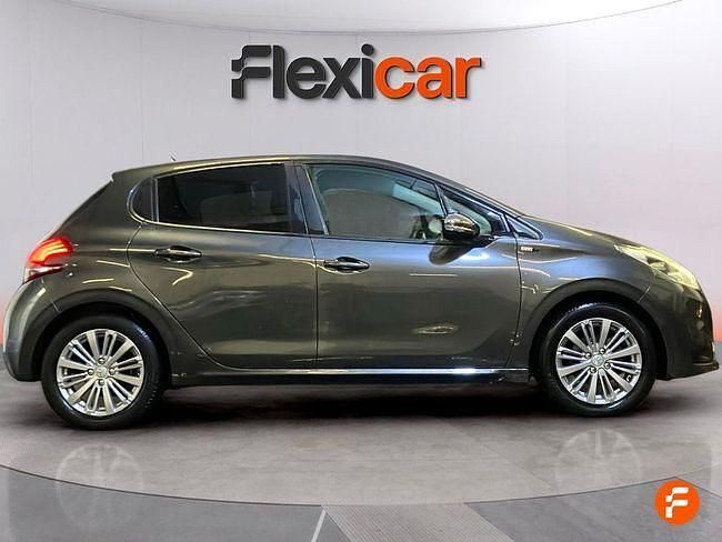 Usado Peugeot 208 Allure 82 CV (60 kW) 2017 Gris Utilitario