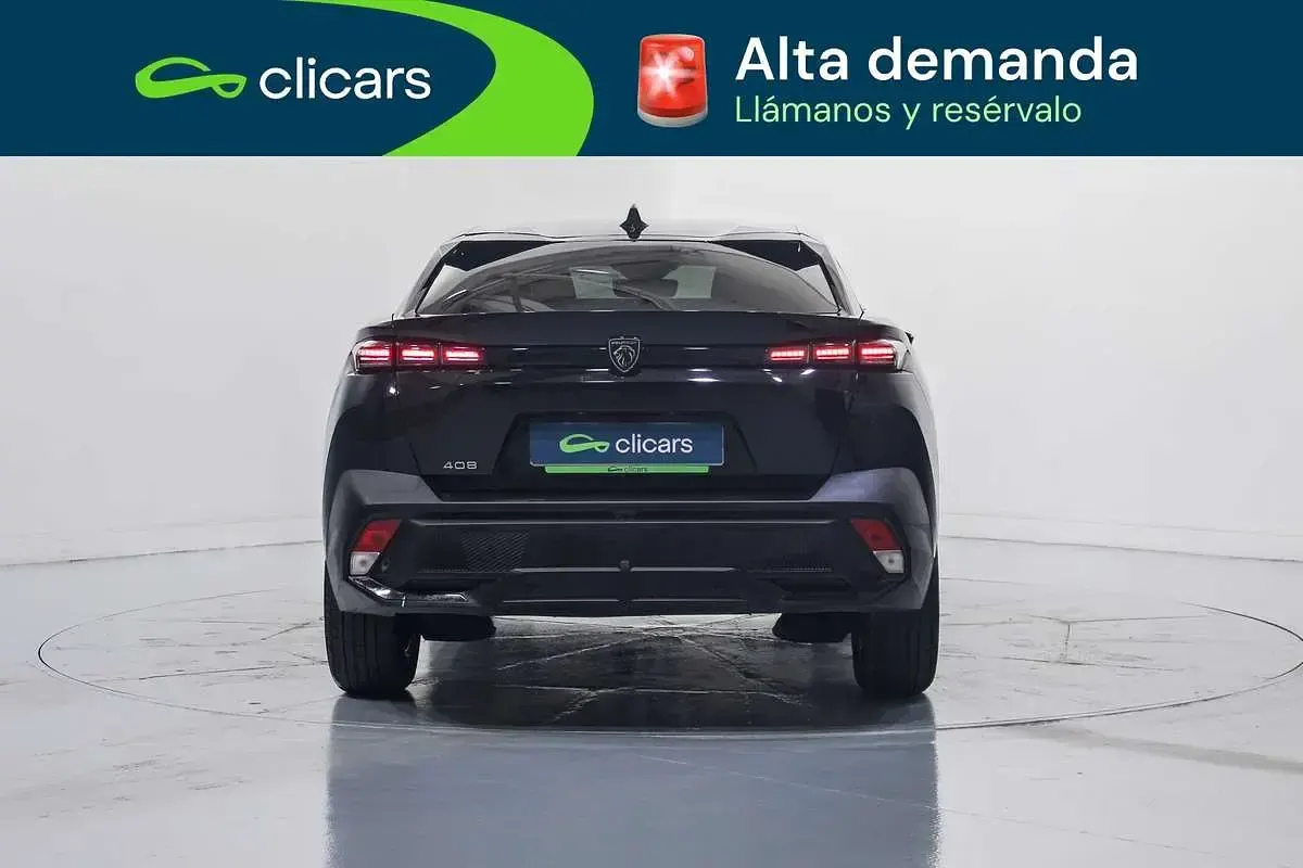 Usado Peugeot 408 Allure 136 CV (100 kW) 2025 Negro SUV