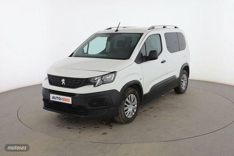 Blanco Usado 2019 Peugeot Rifter Access Monovolumen | 13.799 € (Precio justo) - Imagen 1/3