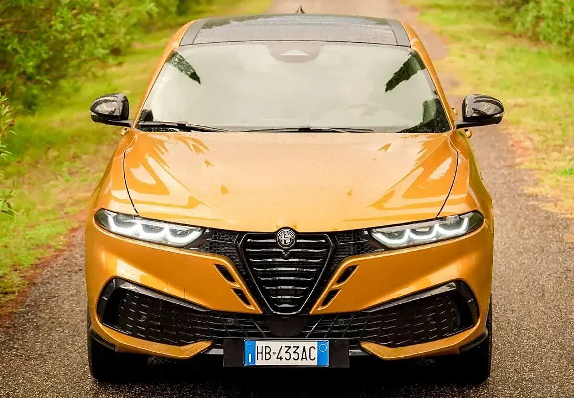 Usado Alfa Romeo Tonale Sprint 2022 Verde SUV