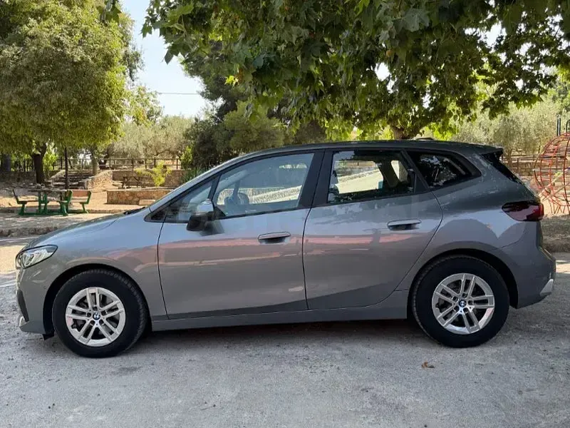 Usado BMW 218 150 CV (110 kW) 2023 Gris / plata Coupe