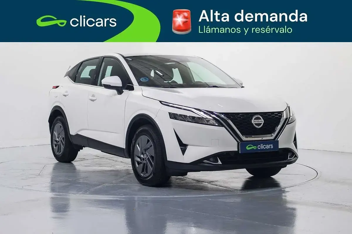 Käytetty Nissan Qashqai Tekna 140 HP (102 kW) 2022 Valkoinen Katumaasturi