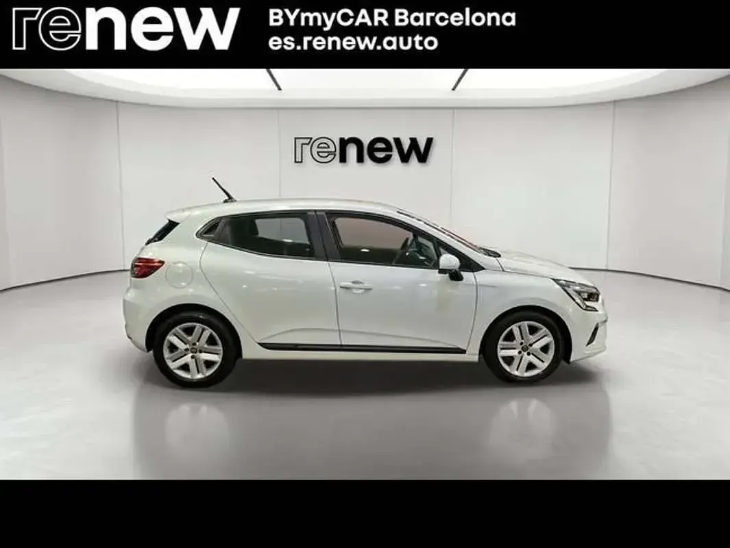 Usado Renault Clio V Intens 101 CV (74 kW) 2022 Blanco Berlina