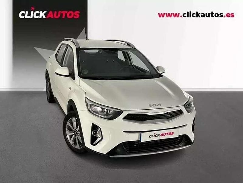 Blanco Usado 2024 Kia Stonic SUV | 14.100 € (Buen precio) - Imagen 1/4