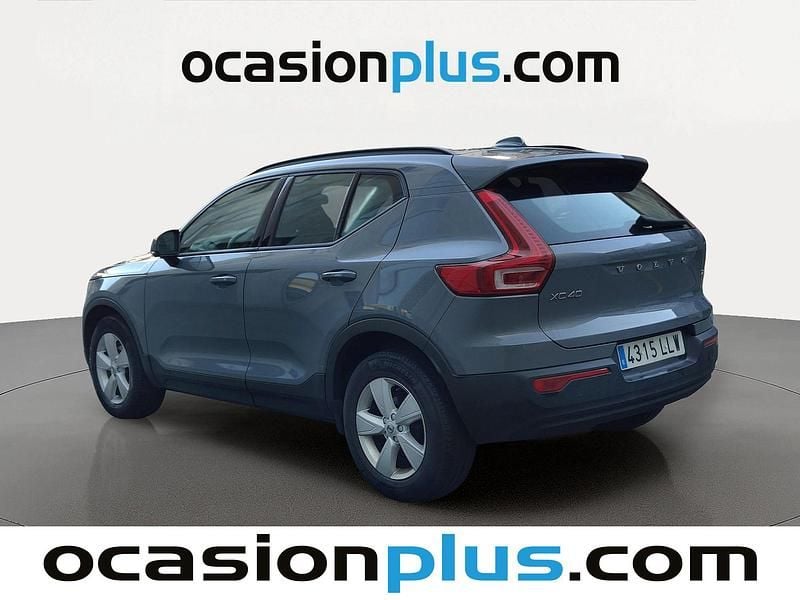 Usado Volvo XC40 Momentum 129 CV (94 kW) 2020 Gris SUV