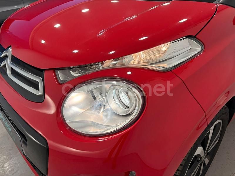 Usado Citroën C1 72 CV (52 kW) 2021 Rojo Utilitario