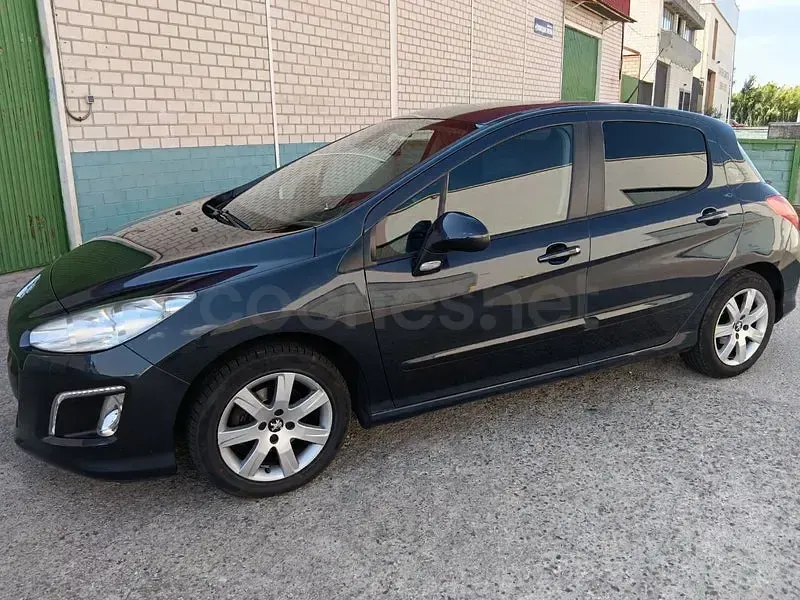 Usado Peugeot 308 110 CV (80 kW) 2009 Negro Berlina