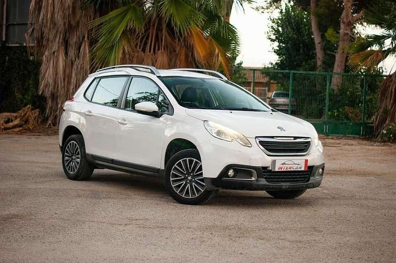 Blanco Usado 2014 Peugeot 2008 Active SUV | 7000 € (Un poco caro) - Imagen 1/4