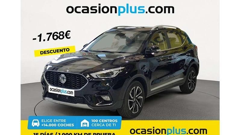 Blanco Usado 2024 MG ZS Berlina | 17.682 € (Un poco caro) - Imagen 1/4