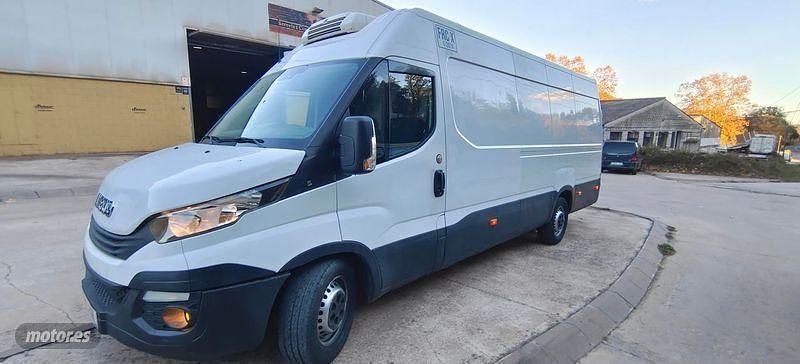 Blanco Usado 2018 Iveco Daily Van | 22.000 € - Imagen 1/4