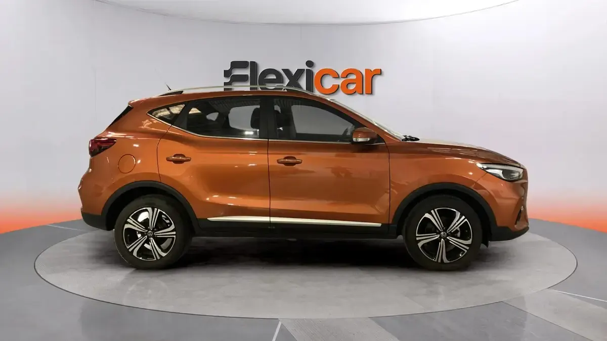 Usado MG ZS Comfort 116 CV (85 kW) 2025 Naranja SUV