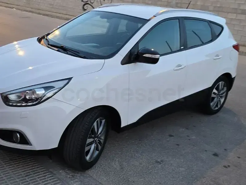 Usado Hyundai ix35 115 CV (84 kW) 2014 Blanco SUV