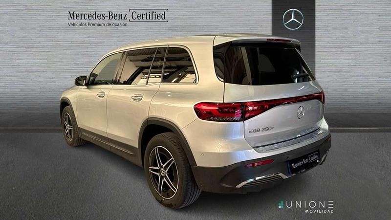 Usado Mercedes EQB250 139 kW (190 CV) 2024 SUV