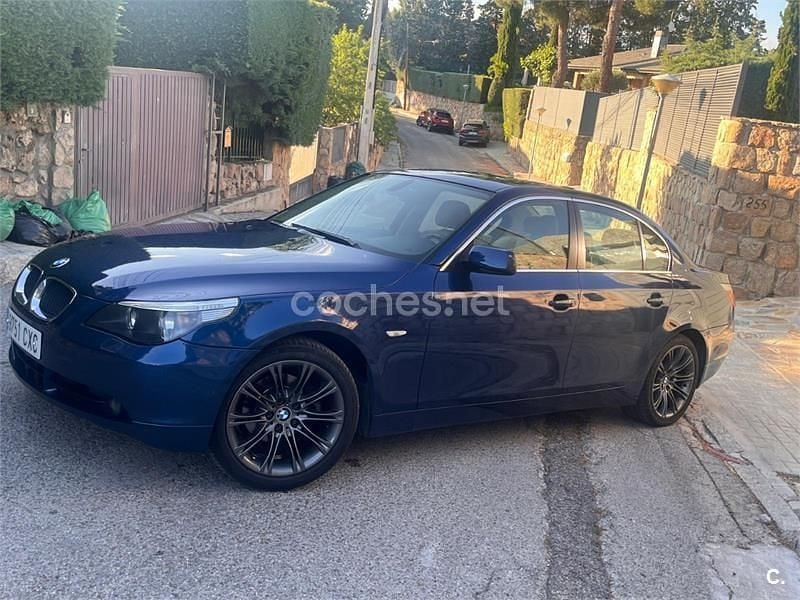 Usado BMW 525 Exclusive 192 CV (141 kW) 2004 Azul Berlina