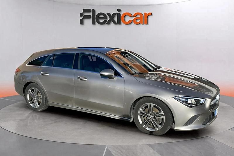 Marrón Usado 2020 Mercedes CLA200 Shooting Brake Familiar | 20.990 € (Precio justo) - Imagen 1/4