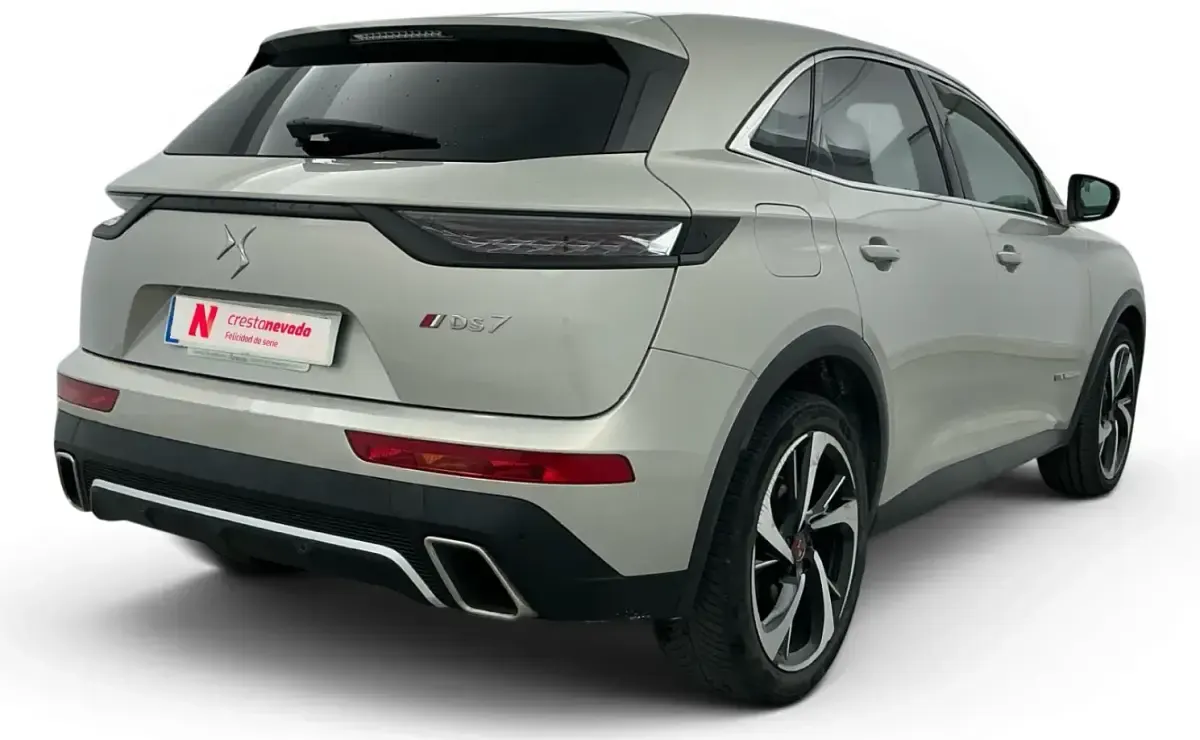 Usado DS Automobiles DS7 Crossback 181 CV (133 kW) 2022 Gris SUV