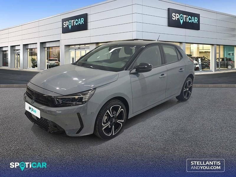Gris Usado 2024 Opel Corsa Berlina | 16.450 € (Un poco caro) - Imagen 1/4