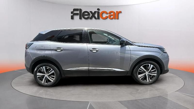 Usado Peugeot 3008 Allure 131 CV (96 kW) 2022 Gris SUV