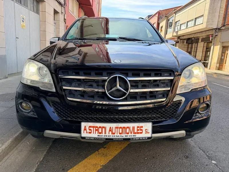 Usado Mercedes ML350 231 CV (169 kW) 2010 Negro SUV