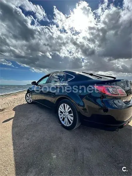 Usado Mazda 6 Active 147 CV (108 kW) 2008 Negro Familiar
