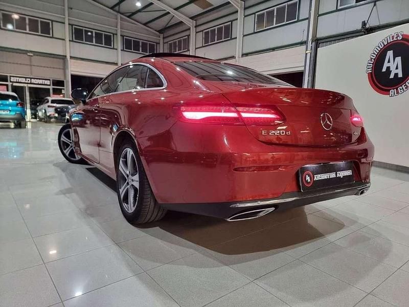 Usado Mercedes E220 194 CV (142 kW) 2018 Burdeos Descapotable