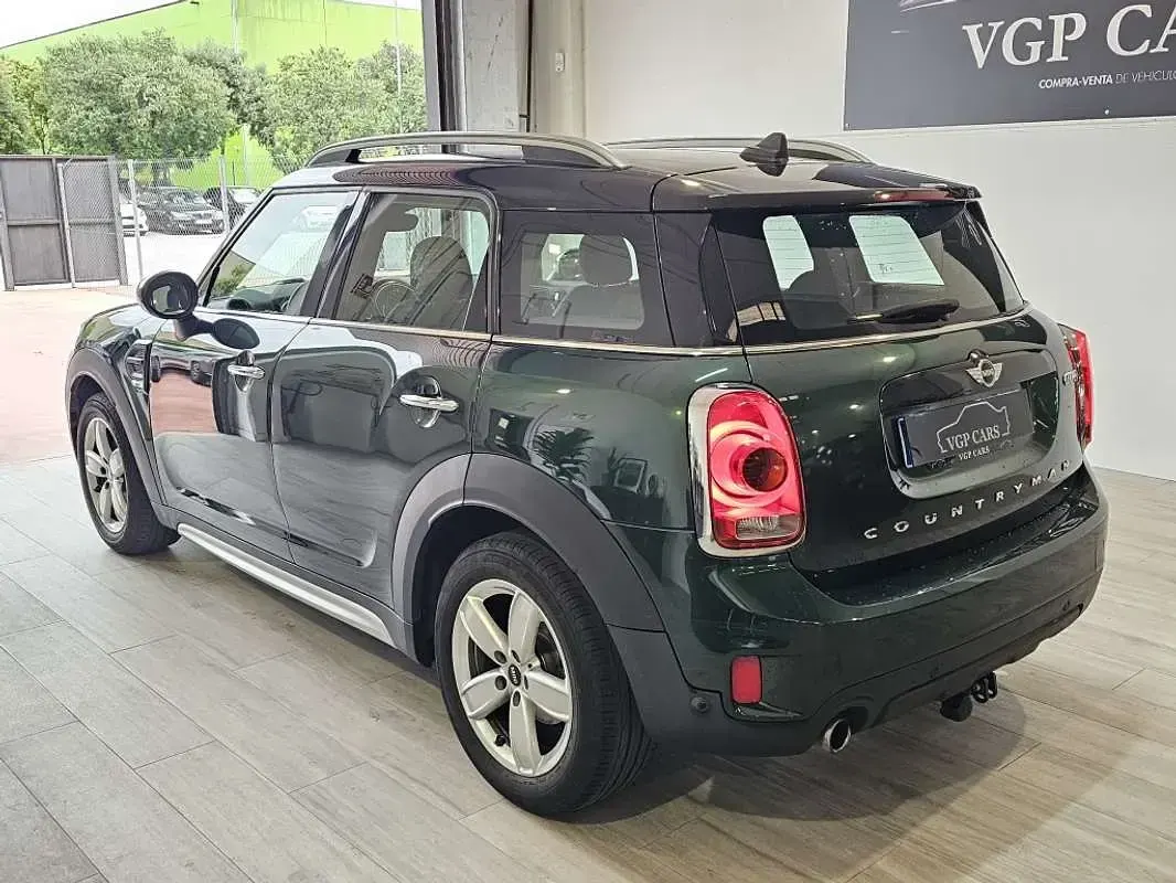 Usado Mini Cooper Countryman 136 CV (100 kW) 2017 Verde SUV