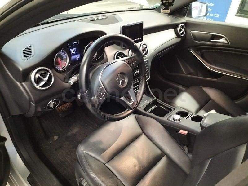 Occasion Mercedes CLA220 Urban 170 PK (125 kW) 2013 Grijs Sedan