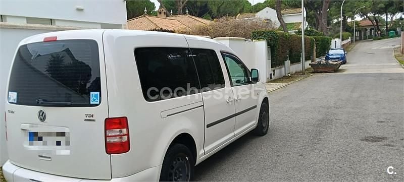 Usado VW Caddy Maxi Edition 102 CV (75 kW) 2014 Blanco Monovolumen