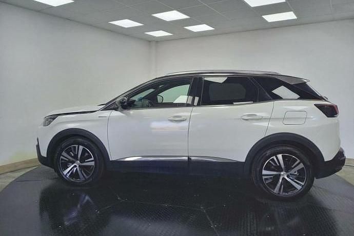 Usado Peugeot 3008 GT-line 181 CV (133 kW) 2020 Blanco SUV