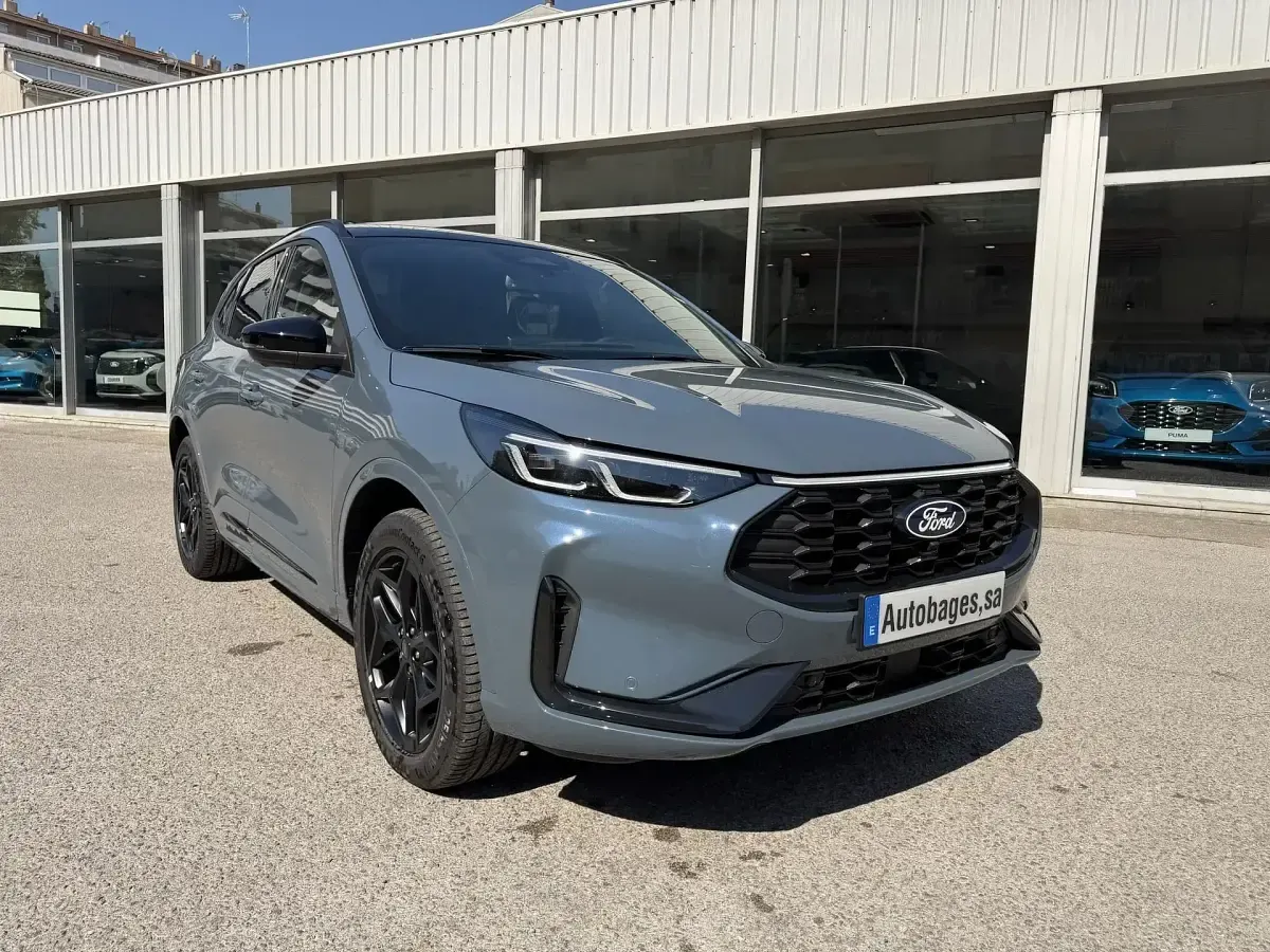 Nuevo Ford Kuga 242 CV (177 kW) 2026 Azul SUV