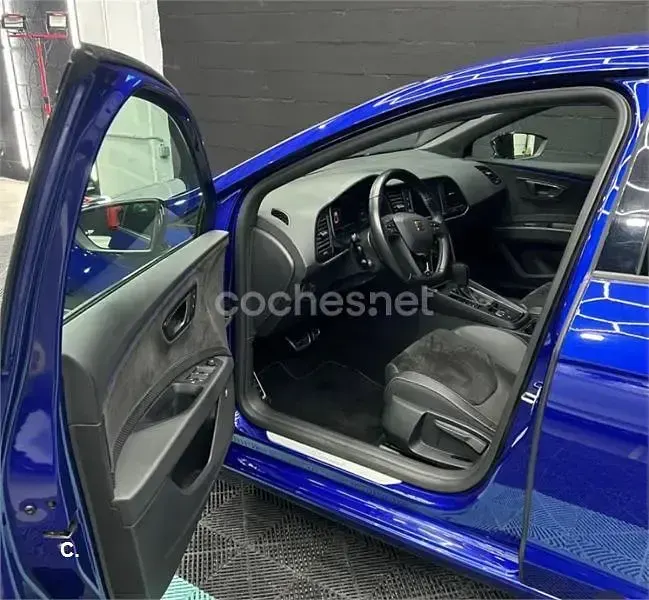 Usado Seat Leon CUPRA 290 CV (213 kW) 2019 Azul Berlina