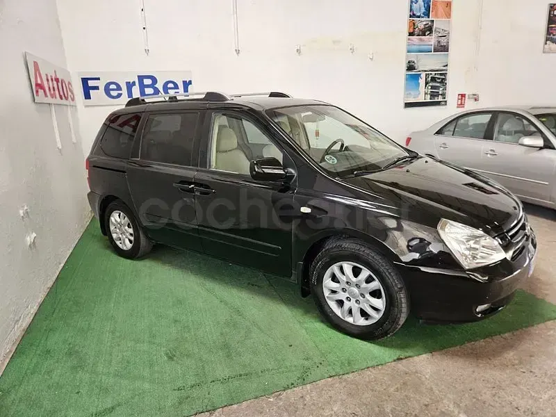 Usado Kia Carnival EX 185 CV (136 kW) 2007 Negro Monovolumen