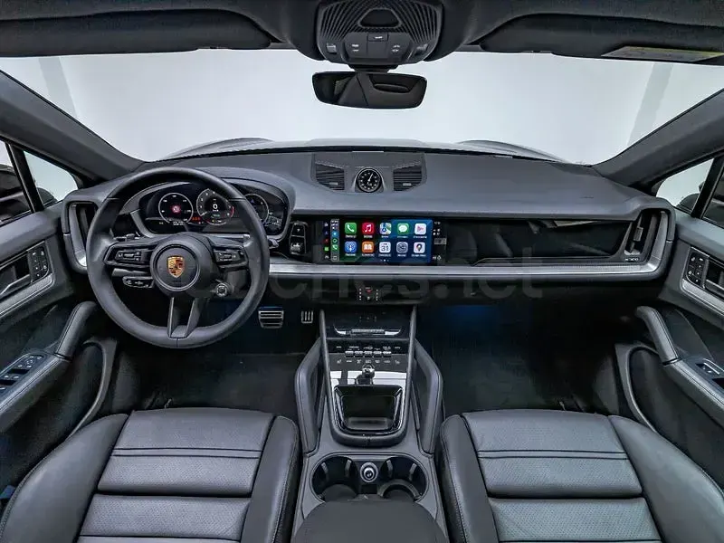 Usado Porsche Cayenne 519 CV (381 kW) 2025 Negro SUV