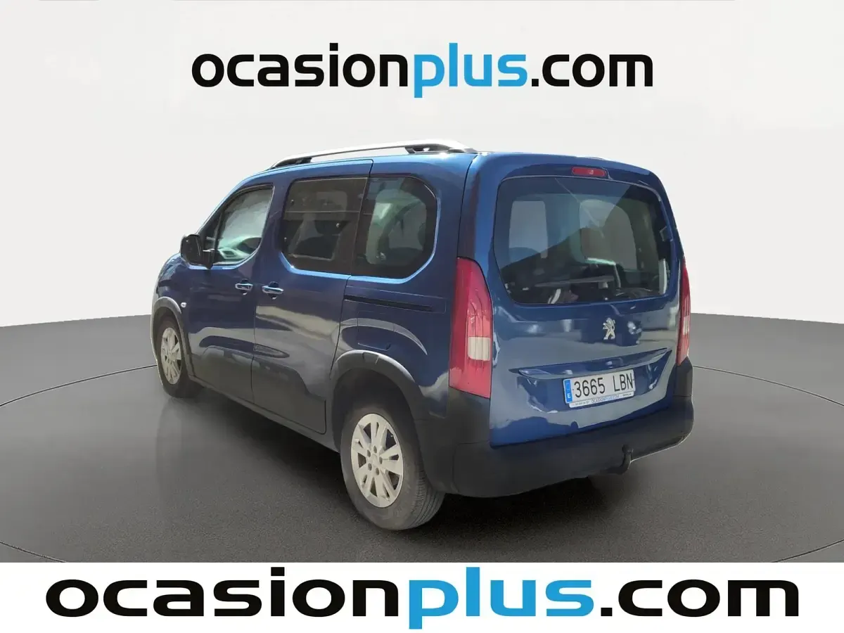 Usado Peugeot Rifter Active 102 CV (75 kW) 2019 Azul Monovolumen