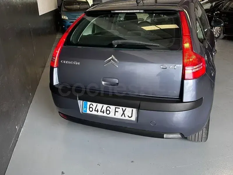 Usado Citroën C4 110 CV (80 kW) 2008 Gris / plata Berlina