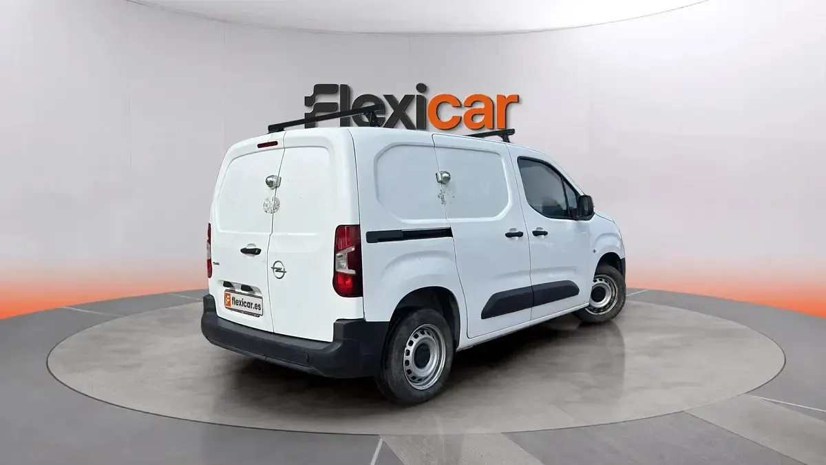 Usado Opel Combo 76 CV (55 kW) 2021 Blanco Monovolumen