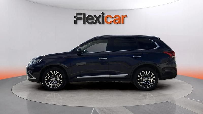 Usado Mitsubishi Outlander Motion 150 CV (110 kW) 2017 Negro SUV