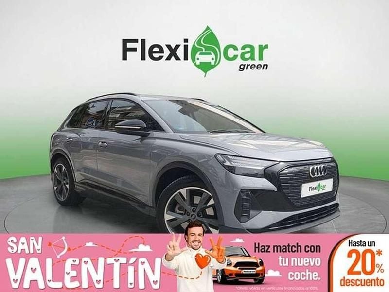 Usado Audi Q4 e-tron 150 kW (204 CV) 2021 Gris SUV